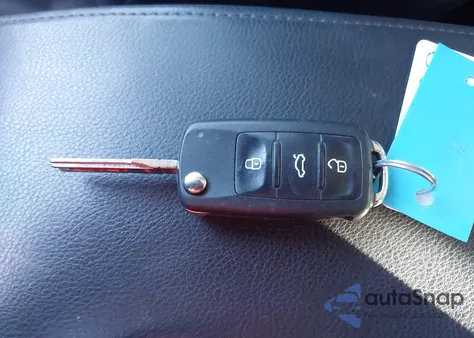 2016 Volkswagen Tiguan S from USA, damaged, VIN WVGAV7AX9GW554005